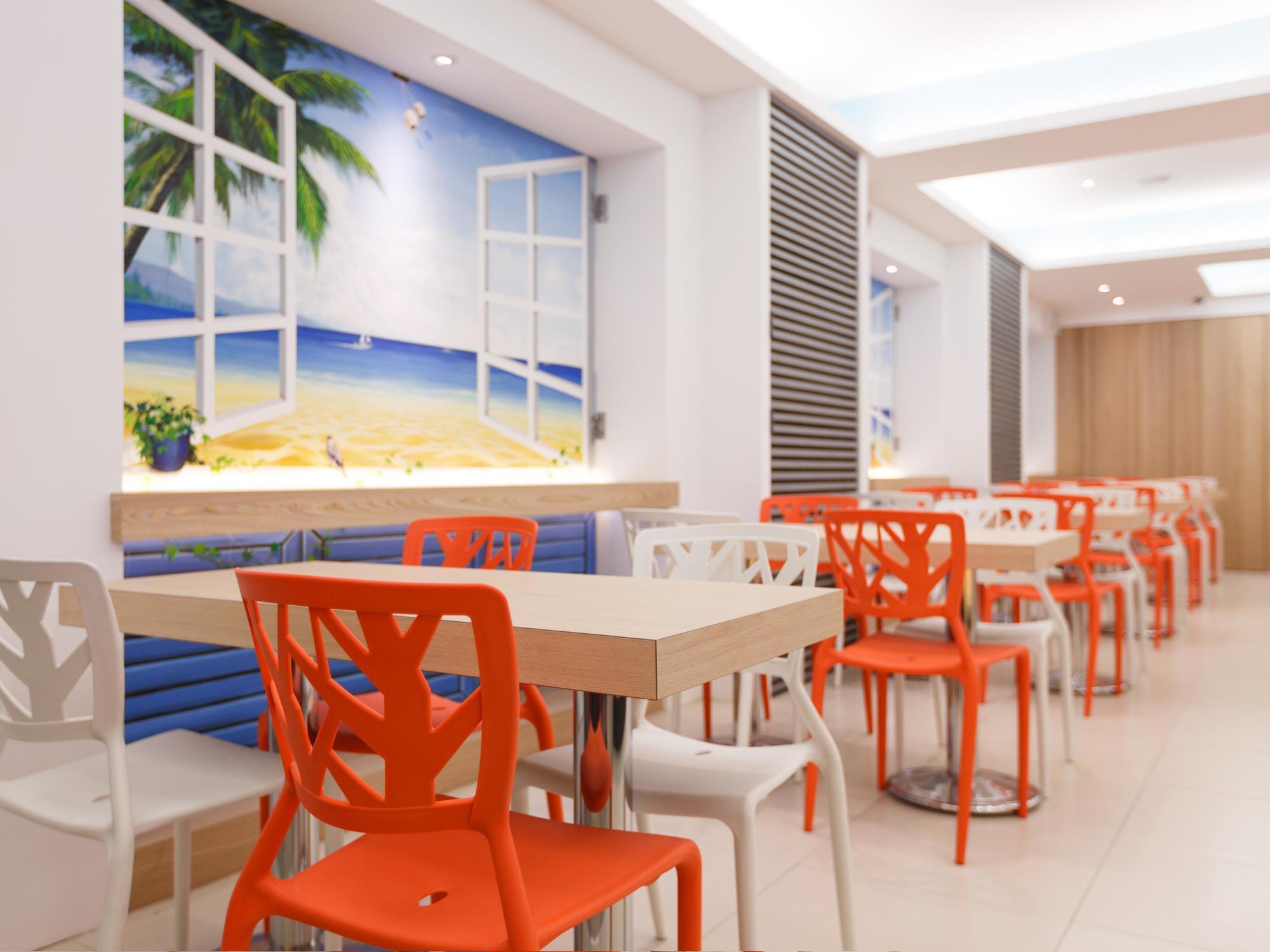 Wecan Hotel Kaohsiung Esterno foto
