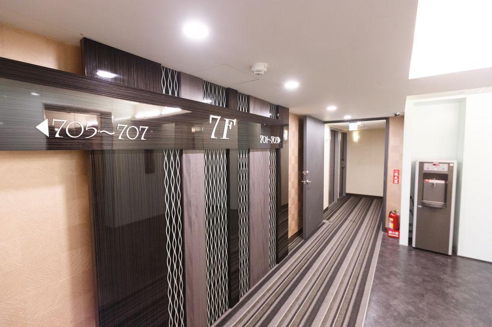 Wecan Hotel Kaohsiung Esterno foto